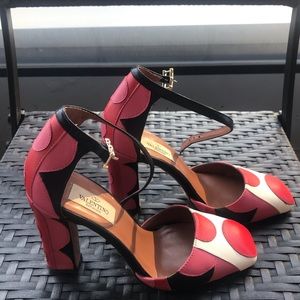 Shoes Valentino, size 35
